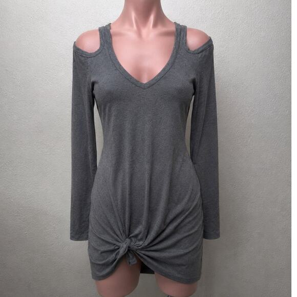 Berryou Dresses & Skirts - NWT Berryou Gray Cold-Shoulder Long Sleeve Front Tie Hem Knit Mini Dress Medium